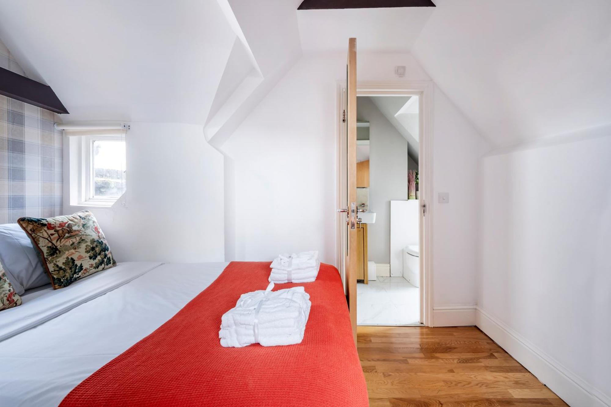 Sunny Loft In Center Of Londra